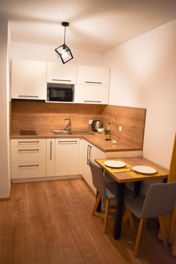 Stará Lesná Apartmany Runi מראה חיצוני תמונה