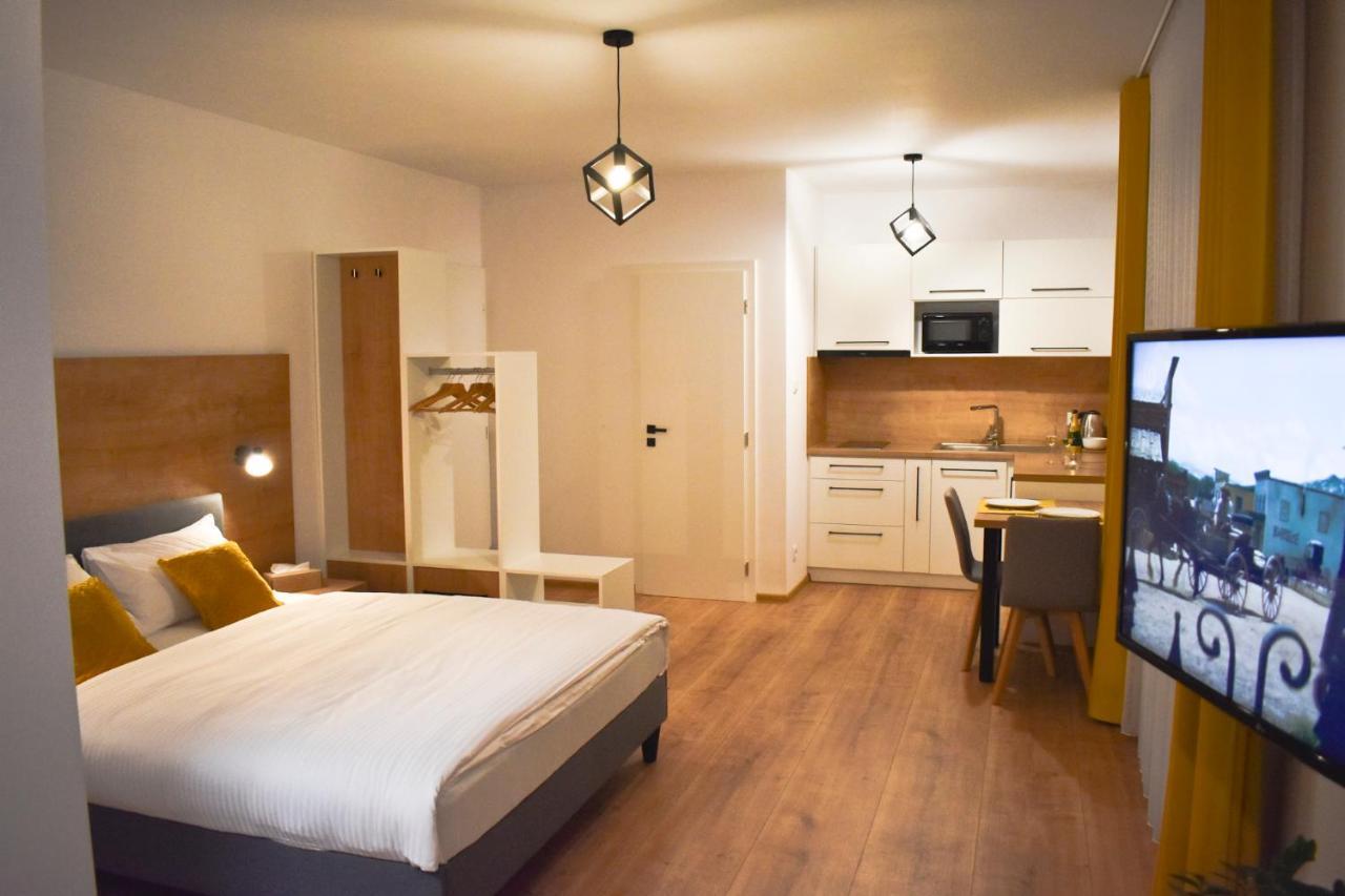 Stará Lesná Apartmany Runi מראה חיצוני תמונה