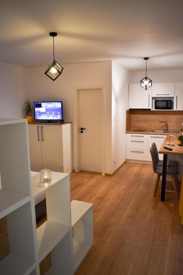 Stará Lesná Apartmany Runi מראה חיצוני תמונה